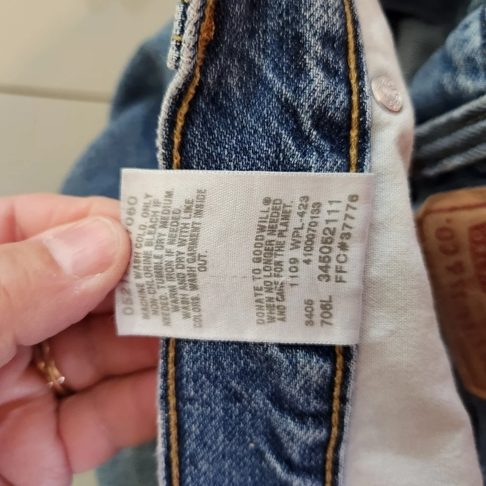 Levis levis 505